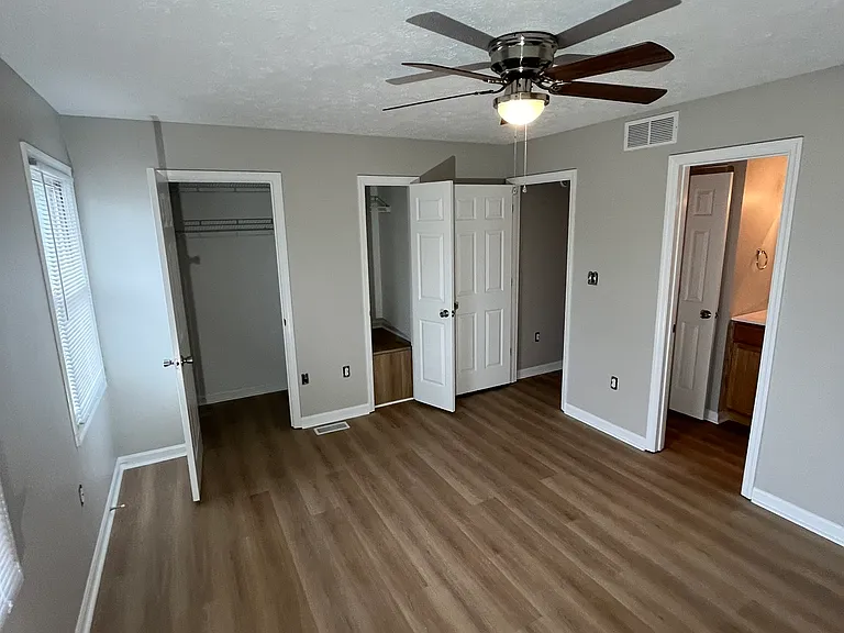 112 Lakeview Dr — Photo 15