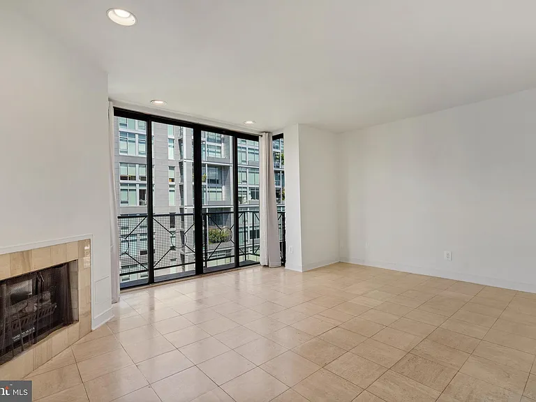 1117 New Hampshire Ave NW #7 — Photo 5