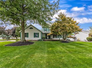 2117 Forest Oak Dr, Akron, OH 44312