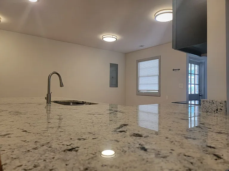 5256 Eubanks Dr — Photo 20