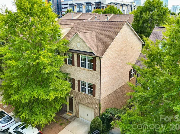 225 Lincoln St, Charlotte, NC 28203