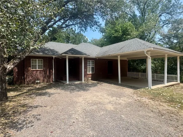 404 NW 17th St, Atkins, AR 72823
