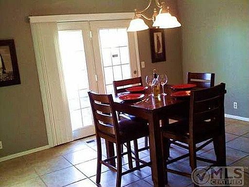 4th image of 2214 Obrien Dr