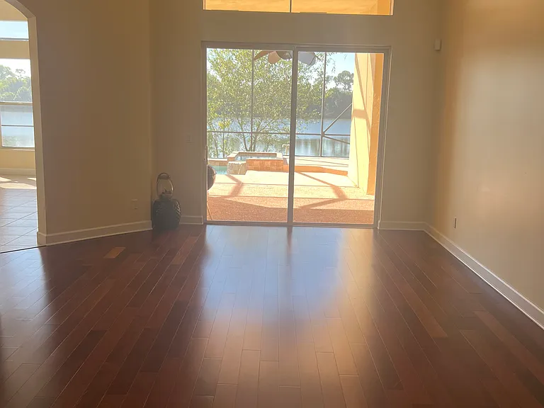 895 SW Grand Reserve Blvd — Photo 6