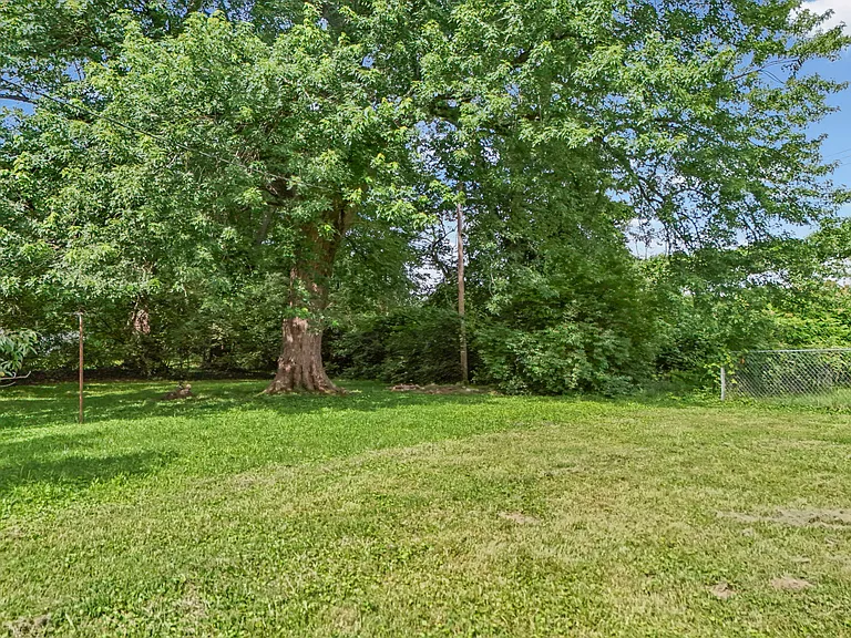 10325 Lookaway Dr — Photo 57