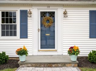 10 Stoneleigh Rd, Worcester, MA 01606