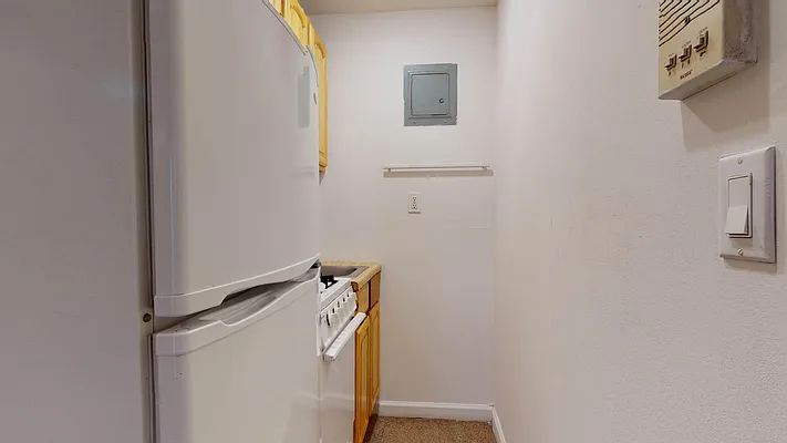 Rented by Bond New York | media 12