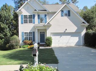 909 Morning Mist Ln, Simpsonville, SC 29680