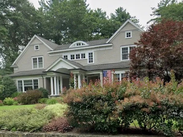 244 Musterfield Rd, Concord, MA 01742