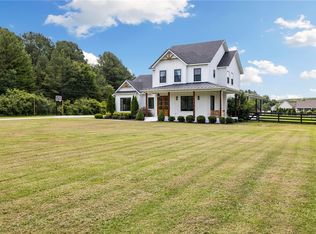 438 S Wyman Rd, Fayetteville, AR 72701