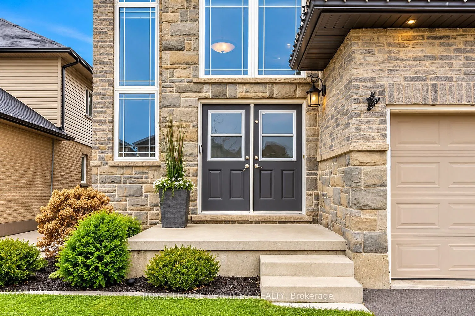 4 bed, $4,500 — Photo 2