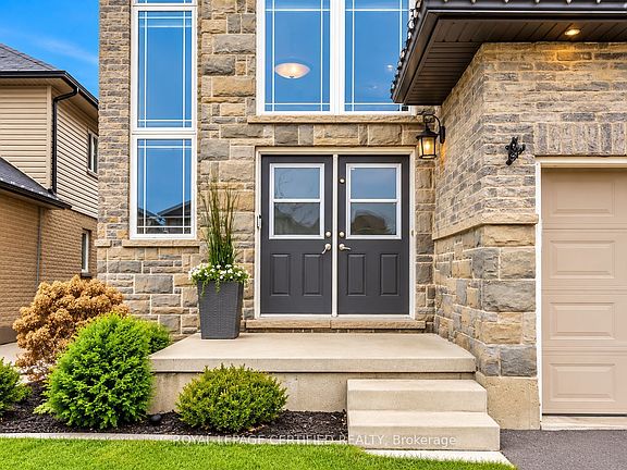 2nd image of 115 Davinci Blvd