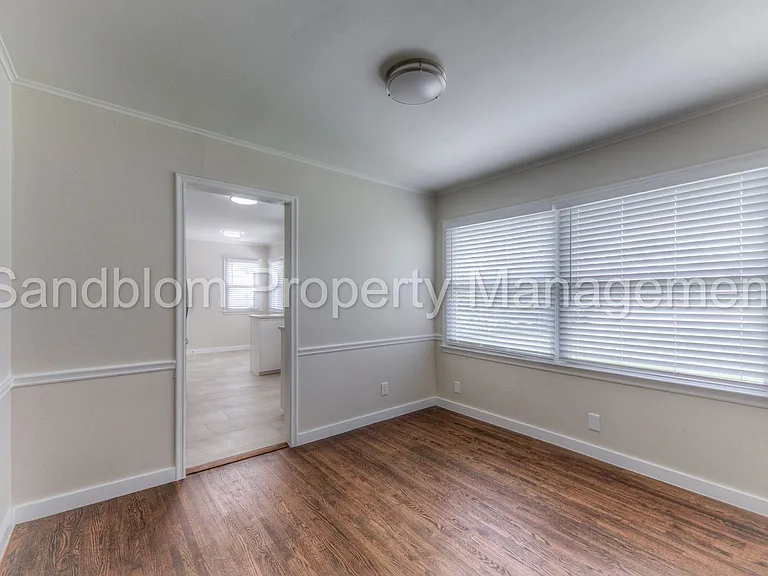 5169 S Troost Ave — Photo 7