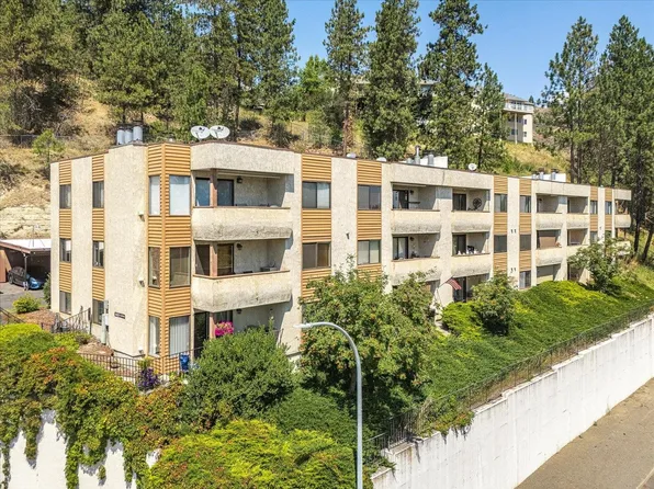 6625 N Austin Rd APT 301, Spokane, WA 99208