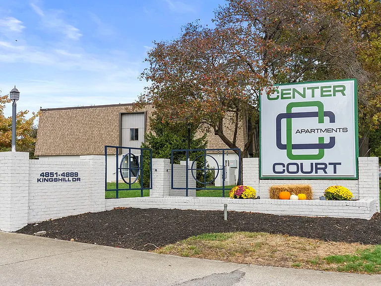 Leasing Office and Clubhouse