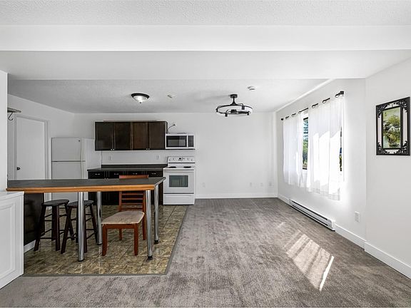 5th image of 18 King George St N #99