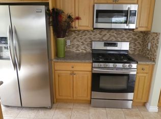 6604 E Smoketree Ave, Oak Park, CA 91377