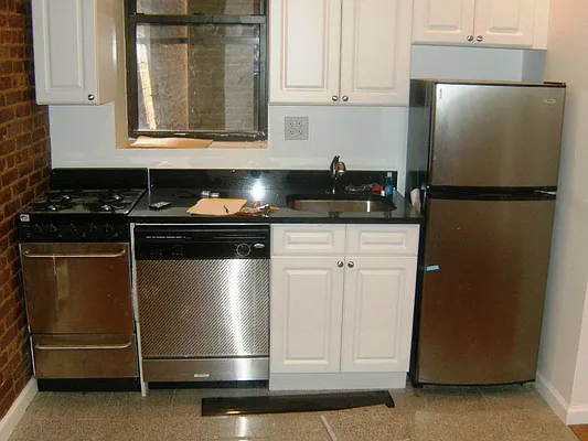 Rented by Sky Management | media 64