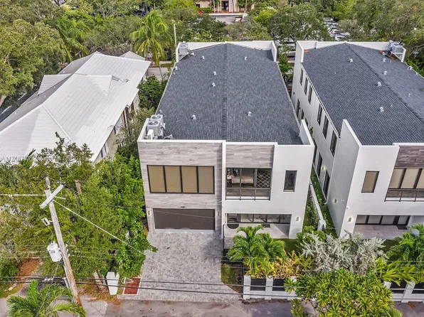 1512 SE 1st St, Fort Lauderdale, FL 33301