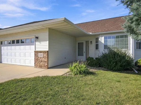332 4th St SW, Blooming Prairie, MN 55917