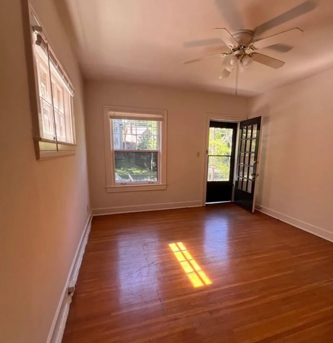 1 bed, 700 sqft, $1,295 — Photo 3