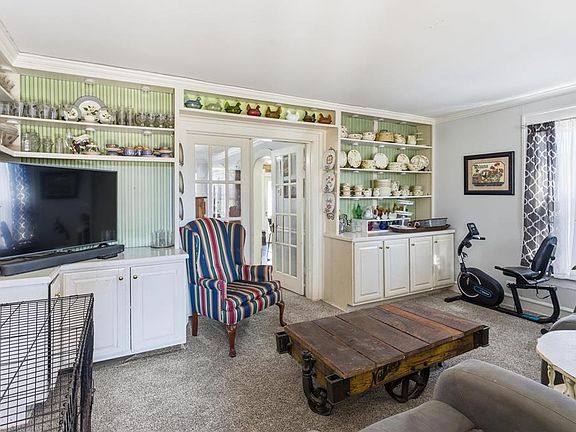 5th image of 297 State Route 56 E