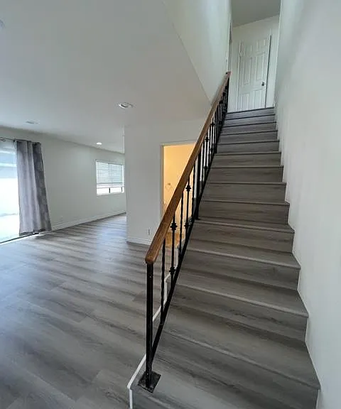 7893 Cerritos Ave — Photo 60