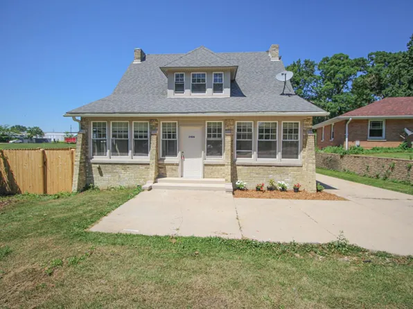 2406 Washington ROAD, Kenosha, WI 53140