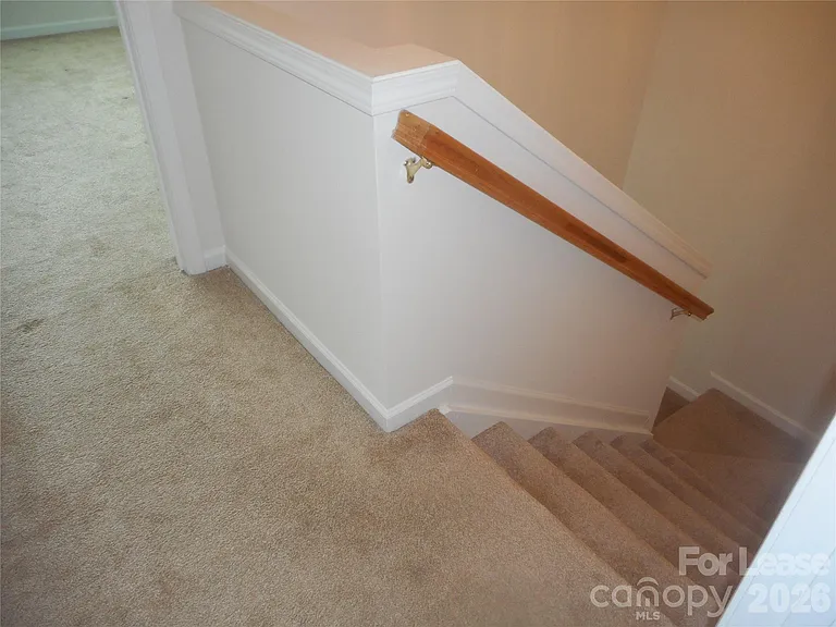 322 Deep Water Ln — Photo 20