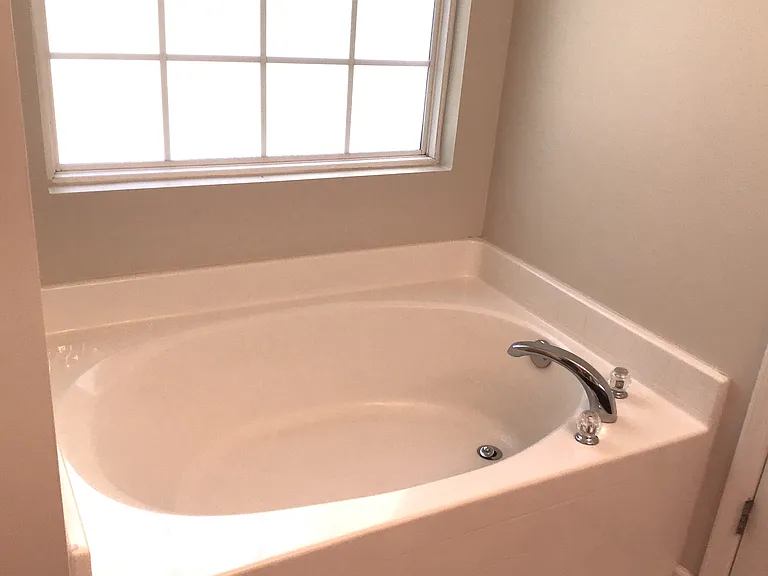 192 Aquinnah Dr — Photo 14