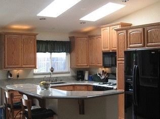 278 White Oak Rd, Lake Elsinore, CA 92530