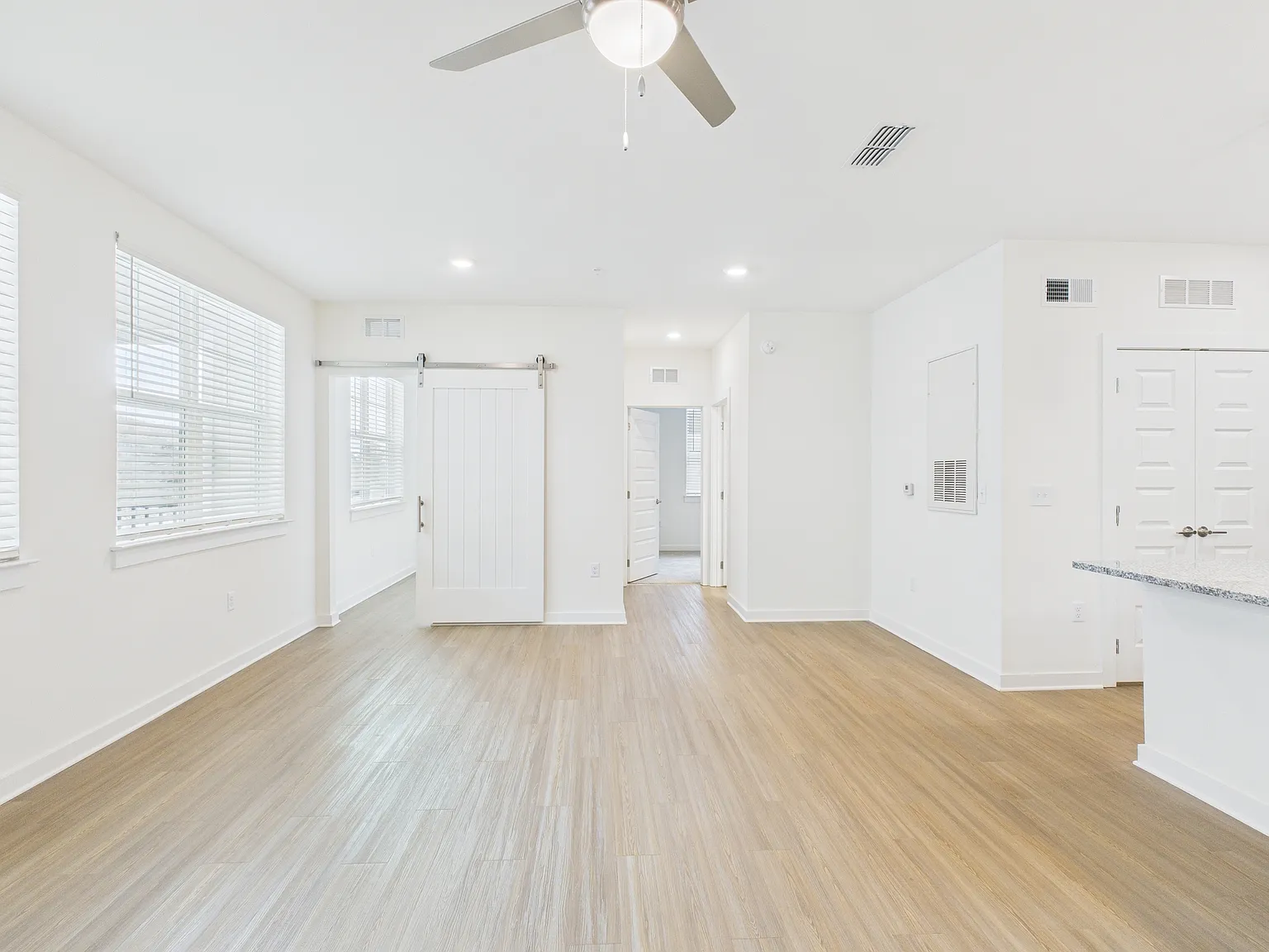 2 bed, 1267 sqft, $1,749 — Photo 3
