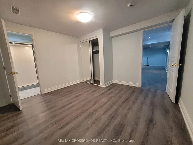 157 Antorisa Ave #LOWER — Photo 12