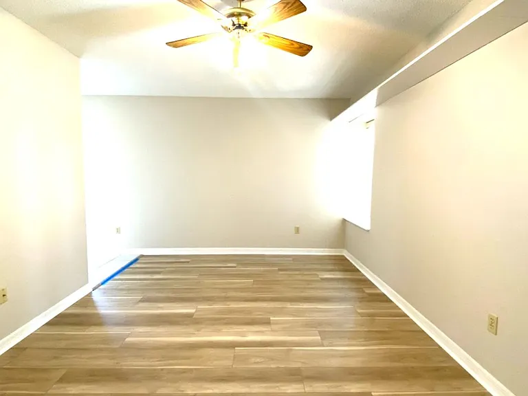 110 Bob White Ct — Photo 6
