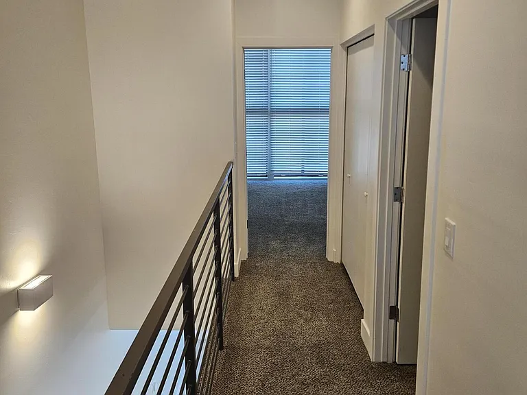 234 S Wilson St — Photo 13