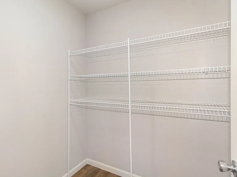 7669 Courtyard Pl — Photo 24