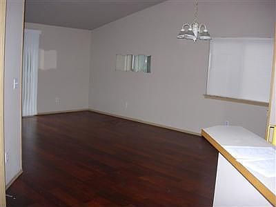 5th image of 7114 163rd St E