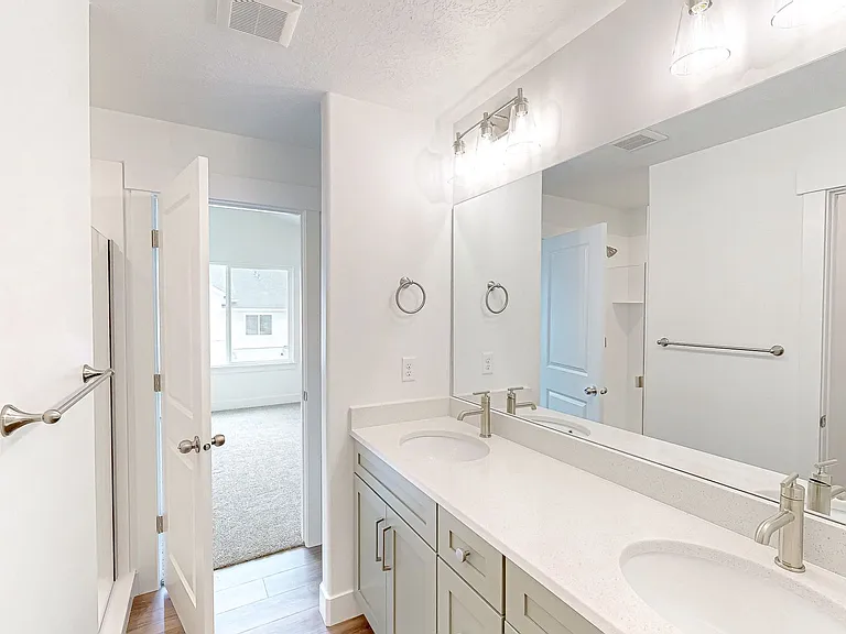 1583 W Stark Dr — Photo 42