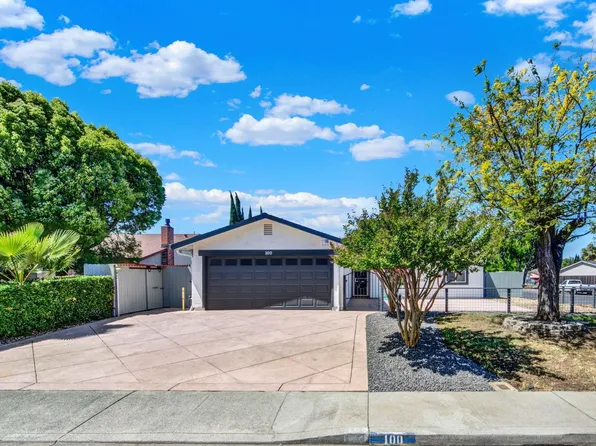 100 Wakefield Drive, Vacaville, CA 95687