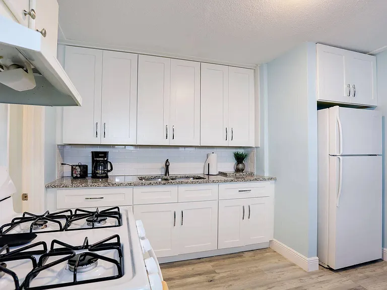 216 S M St #1 — Photo 10