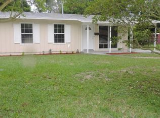 912 Pheasant Dr, Jacksonville, FL 32218