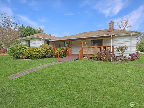 2725 112th Avenue E, Edgewood, WA 98372