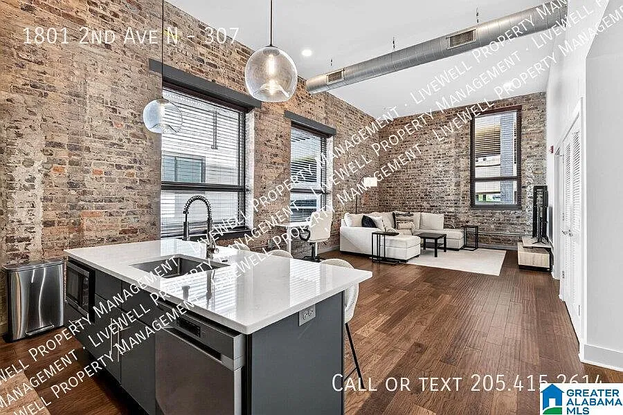 1801 2nd Ave #307