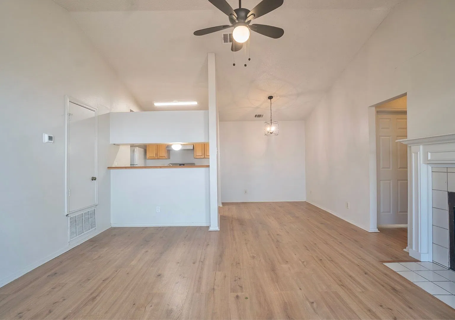 3 Bed / 2 Bath Austin Home with Fireplace & Fenced Yard — Photo 4
