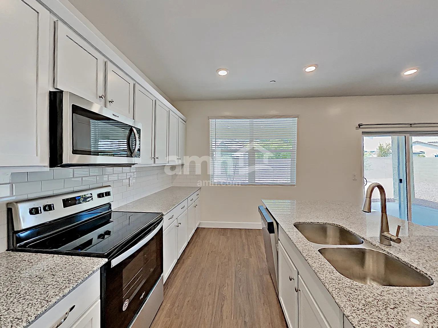 4 bed, 3.0 bath, 2273 sqft, $2,790 — Photo 3