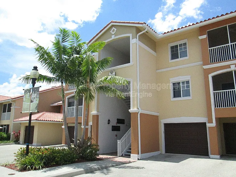 13100 Bella Casa Cir #340 — Photo 1