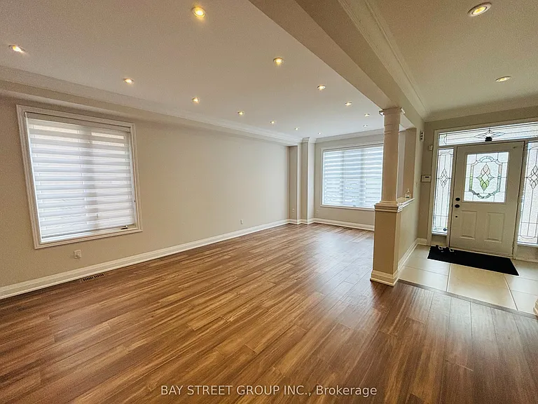 63 Grand Oak Dr — Photo 4