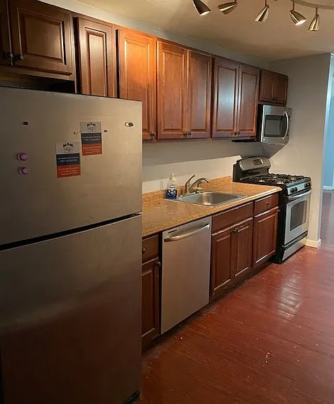 312 Westcott St — Photo 9