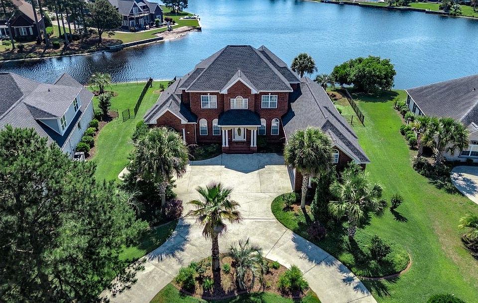1st image of 9429 Carrington Dr.