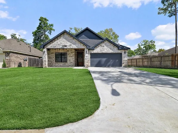 1602 Chart Dr, Crosby, TX 77532